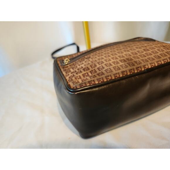 SOLD Fendi Suede and Leather Zucchino FF Logo Crossbody Bag Brown Made in Italy - Picture 8 of 16